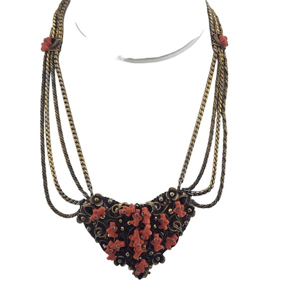 Vintage Heart Shaped Wired Faux C.O.R.A.L Pendant Necklace (A3499)